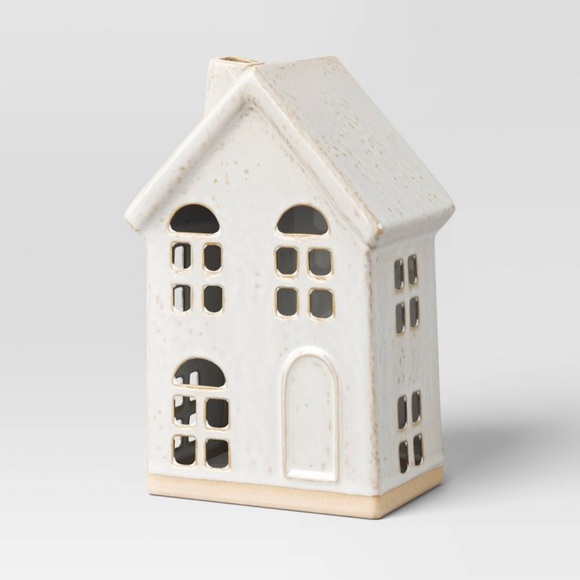 NEW Target Wondershop Christmas House - Picture 2 of 3